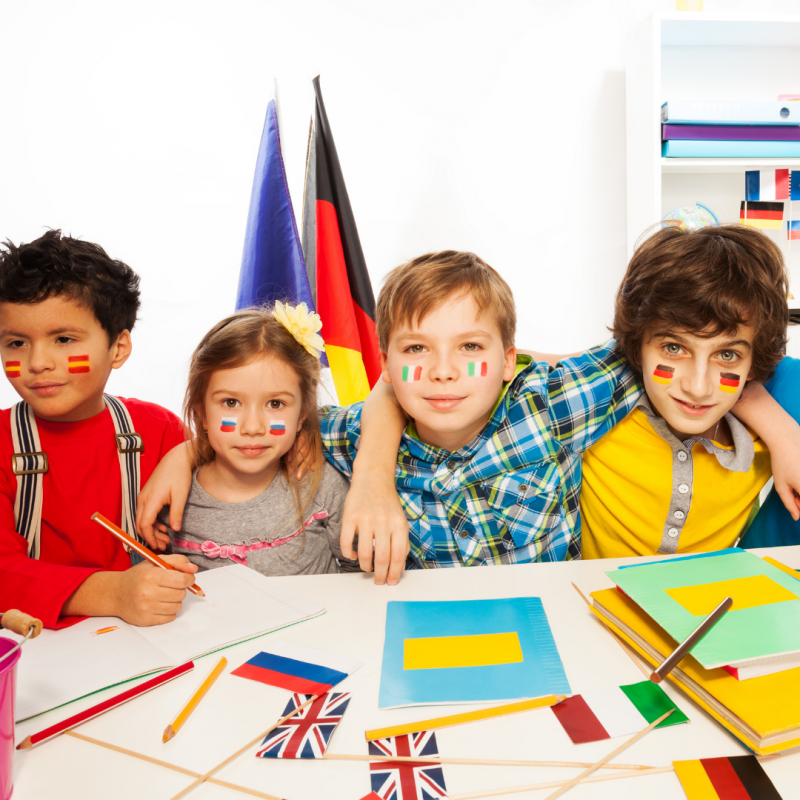 Spielerisch Sprachen lernen in Gruppenkursen